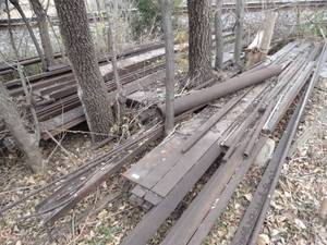 lot 1904 image: Large lot Round Rods and I-Beams   up to 20Ft - Variety of Lengths Diameters
