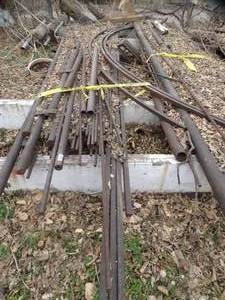 lot 1909 image: Lot of Solid and Hollow Core Steel