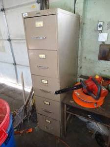 lot 29432 image: 5 Drawer File Cabinet