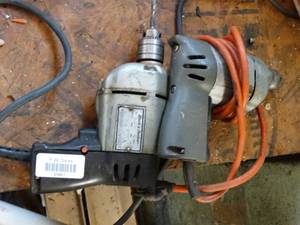 lot 29461 image: 2 Electric Drills