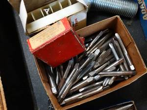lot 29502 image: Mixed Lot of Taps