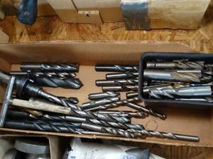 lot 29510 image: Variety of HS Drills and EndMills