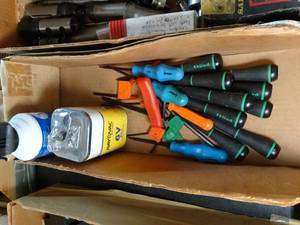 lot 29524 image: Canned Air - Battery - Tiny Screw - Allen Drivers Etc