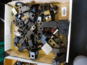 lot 29583 image: Lot of Tool Holders