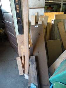 lot 29423 image: Variety of Lengths 2x4s