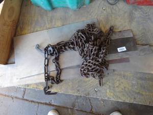 lot 29657 image: Log Chain and Misc Metal
