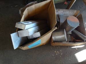 lot 29670 image: Bix of Scrap Metal