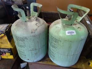 lot 29698 image: Lot of 2 Racon Metal Tanks