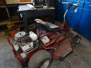 lot 29723 image: Riding Mower F Scrap