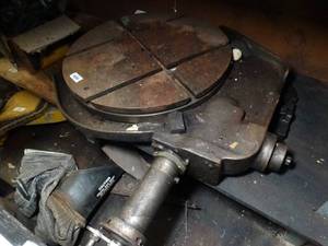 lot 29727 image: Very Heavy Turning Milling Table