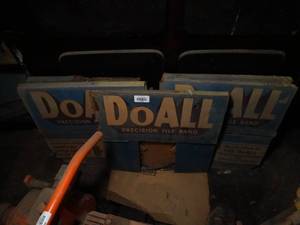 lot 29788 image: Lot of 5 The DoAll Contour Sawing Machine Blades