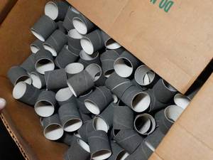 lot 29783 image: Large Box of Sanding Tubes