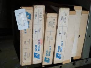 lot 29804 image: Lot of Raplon Wheel type M