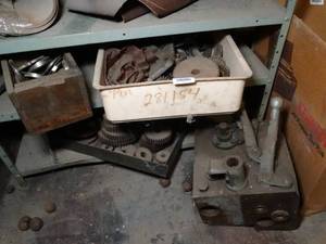 lot 29808 image: Lathe Gears and Parts Lot