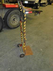 lot 1777 image: Squeaky 2 Wheeler