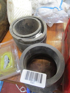 lot 1643 image: rubber pipe fittings
