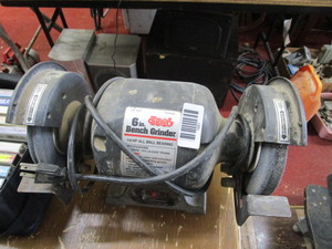 lot 1661 image: 6 inch bench grinder