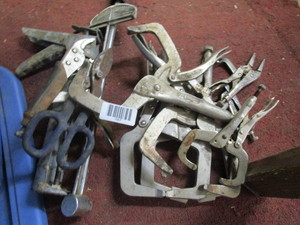 lot 1667 image: Assorted lot of clamps