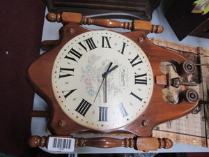 lot 1678 image: Wall clock