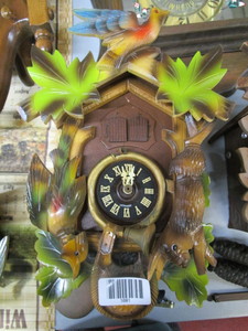 lot 1681 image: Cuckoo clock