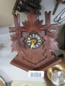 lot 1687 image: Cuckoo clock