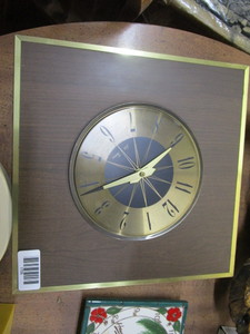 lot 1706 image: Wall clock