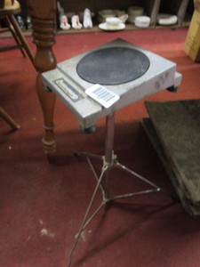 lot 1708 image: Ludwig drum pad on stand