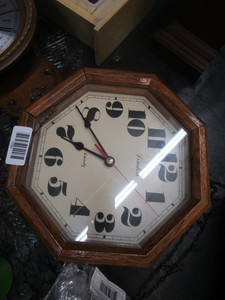 lot 1726 image: Wall clock