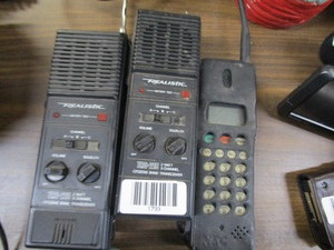 lot 1793 image: Hand held CB radios