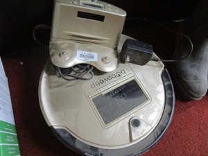 lot 25947 image: Bobsweep robotic sweeper and docking station