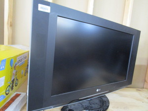 lot 25983 image: LG monitor