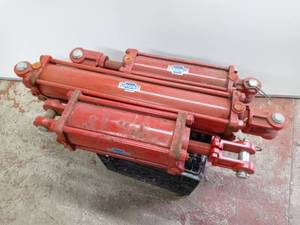 lot 28004 image: Cross Manufacturing Tie-rod Hydraulic Lifting Cylinders- Lot of 3   BIG-  New Old Stock