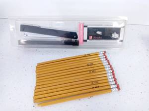 lot 28051 image: New Swingline Stapler & 15 No 2 Pencils