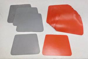 lot 28118 image: 18 Throw Down Baseball or Kickball Bases (13 x 9) Orange 14, Grey 4