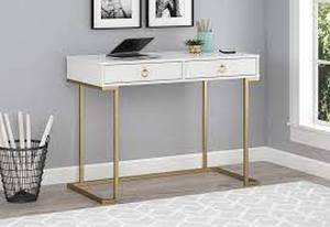 lot 3446 image: Ameriwood Home Desk w Wireless Charging
