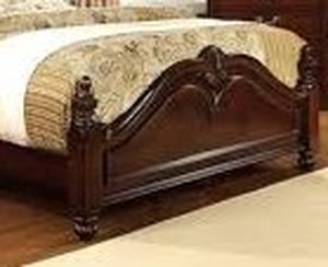lot 3145 image: Luxurious English Style Cherry Finish Intricate Accent Queen Size Footboard with Slats
