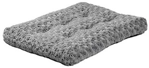 lot 3222 image: Plush Dog Bed  Coco Chic Dog Bed & Cat Bed
