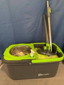 lot 1386 image: Simpli-Magic Mop Bucket