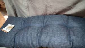 lot 1480 image: The Gripper Non Slip Chair Cushion