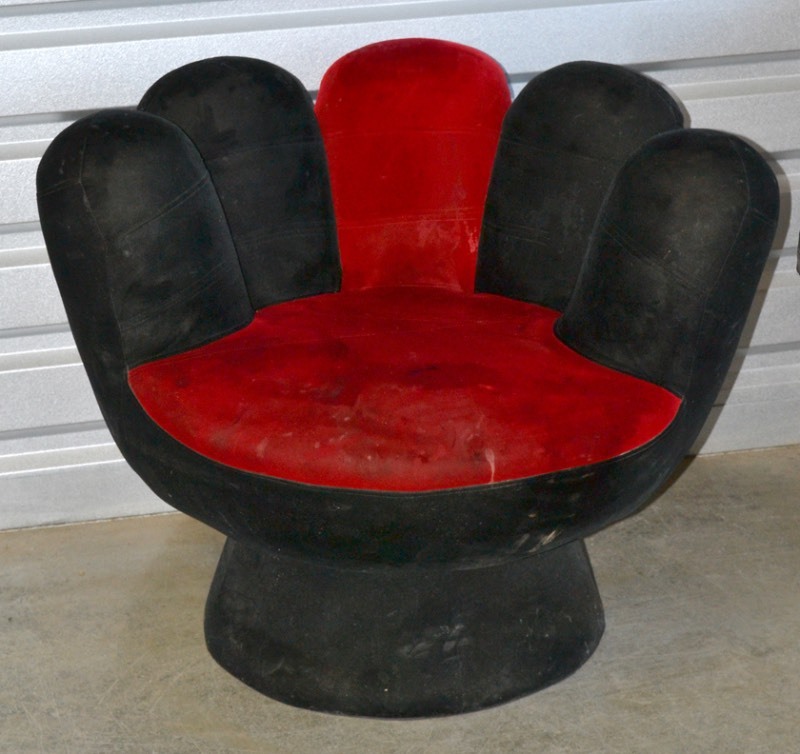 lot 1009 image: Hand Chair