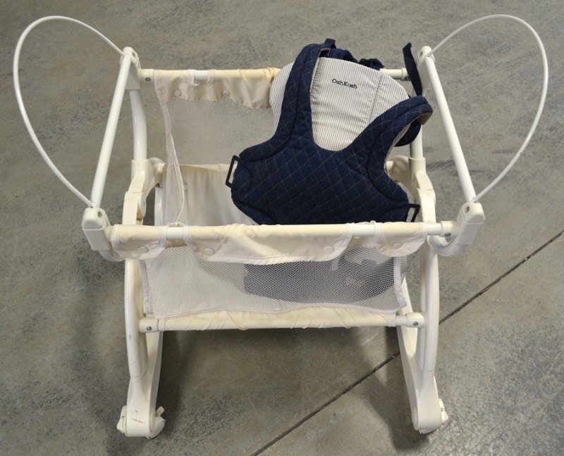 lot 1029 image: Baby Snugli and Bassinet