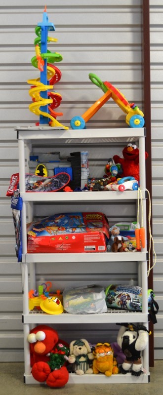 lot 1066 image: Kids Toys Lot 3