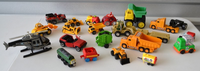 lot 1069 image: Toy Trucks