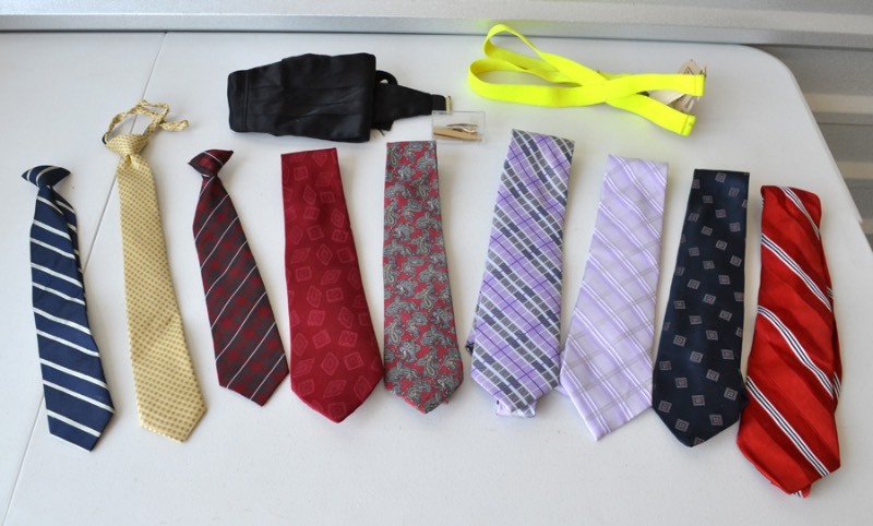 lot 1128 image: Ties