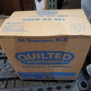 lot 3072 image: QUILTED NORTHERN ULTRA SOFT AND STRONG 3 8 ROLLS