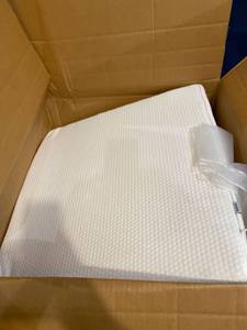 lot 3198 image: Joybest Wedge Pillow