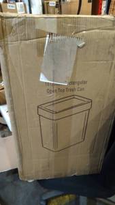 lot 3313 image: Open Top Trash Can