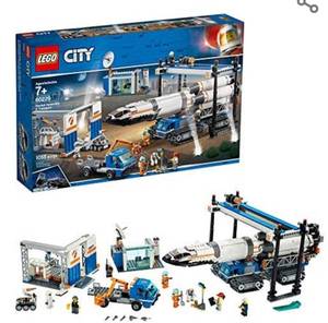 lot 993 image: LEGO City Rocket Assembly & Transport 60229 Building Kit (1055 Pieces)