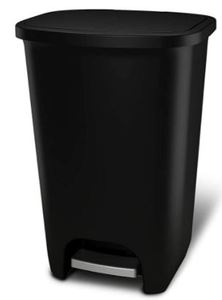 lot 3208 image: GLAD STEP TRASH CAN 20 GAL BLACK