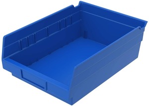 lot 8318 image: Akro-Mils Set Of 12 Stackable Trays, Blue